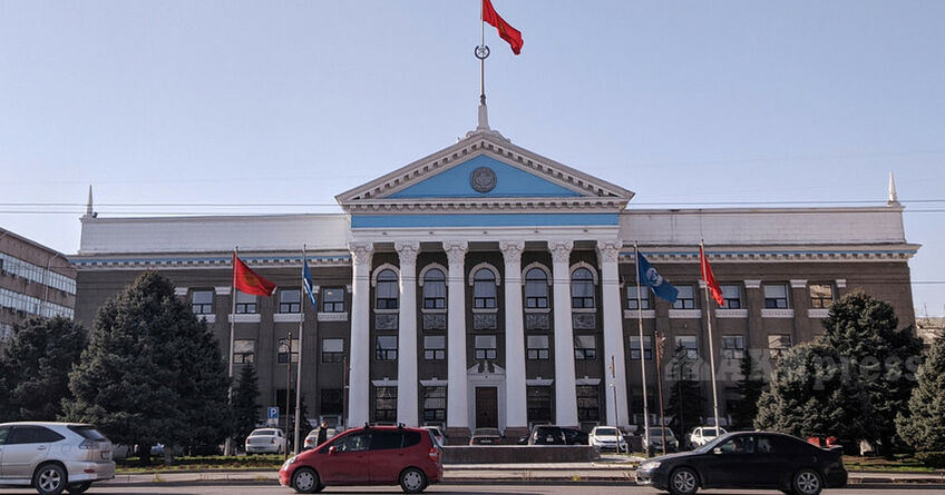 Акимиаты Бишкека перешли на&nbsp;круглосуточное дежурство
