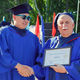 Фото из личного архива. Сейчас Джон Кларк (справа) является президентом Международного университета в Центральной Азии