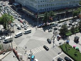 Диагональные пешеходные переходы в&nbsp;Бишкеке. Как правильно переходить и&nbsp;проезжать
