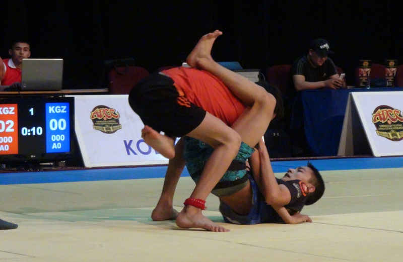 Чемпионат по грэпплингу 2024 астана. Чемпионат по грэпплингу 2024 астана. Спортивная борьба. Грепплинг в махачкале для детей. Спорт грепплинг.