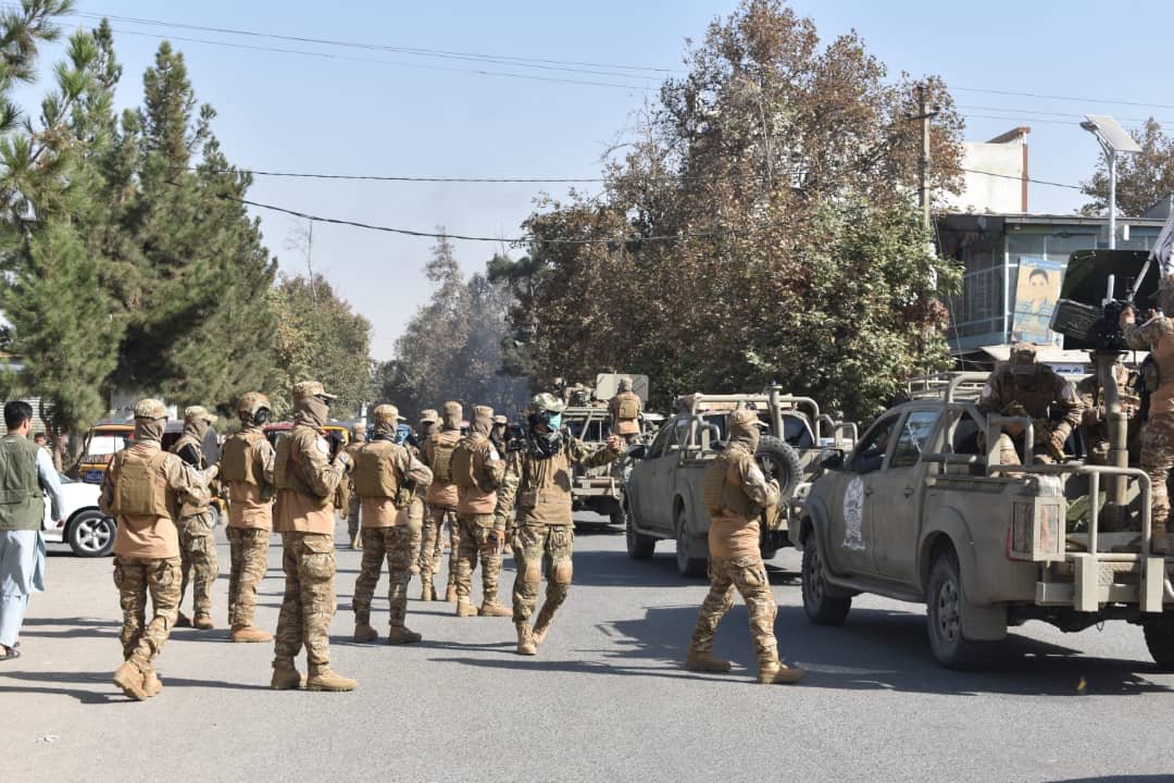 Талибы перебросили тысячи военнослужащих на границу с Таджикистаном