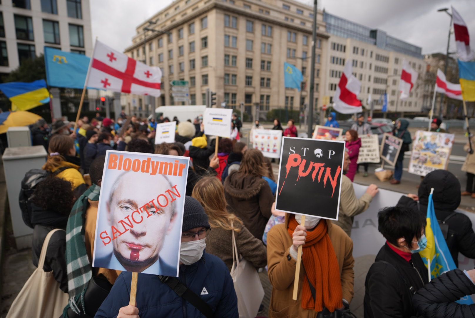 Соц сети украины. Мир Украине. Протесты в поддержку Украины #нетвойне. Сообщество на Украине.
