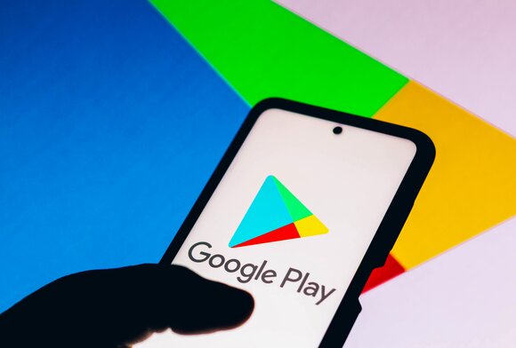 В Google Play снова обнаружили вирус, крадущий личную информацию на Android