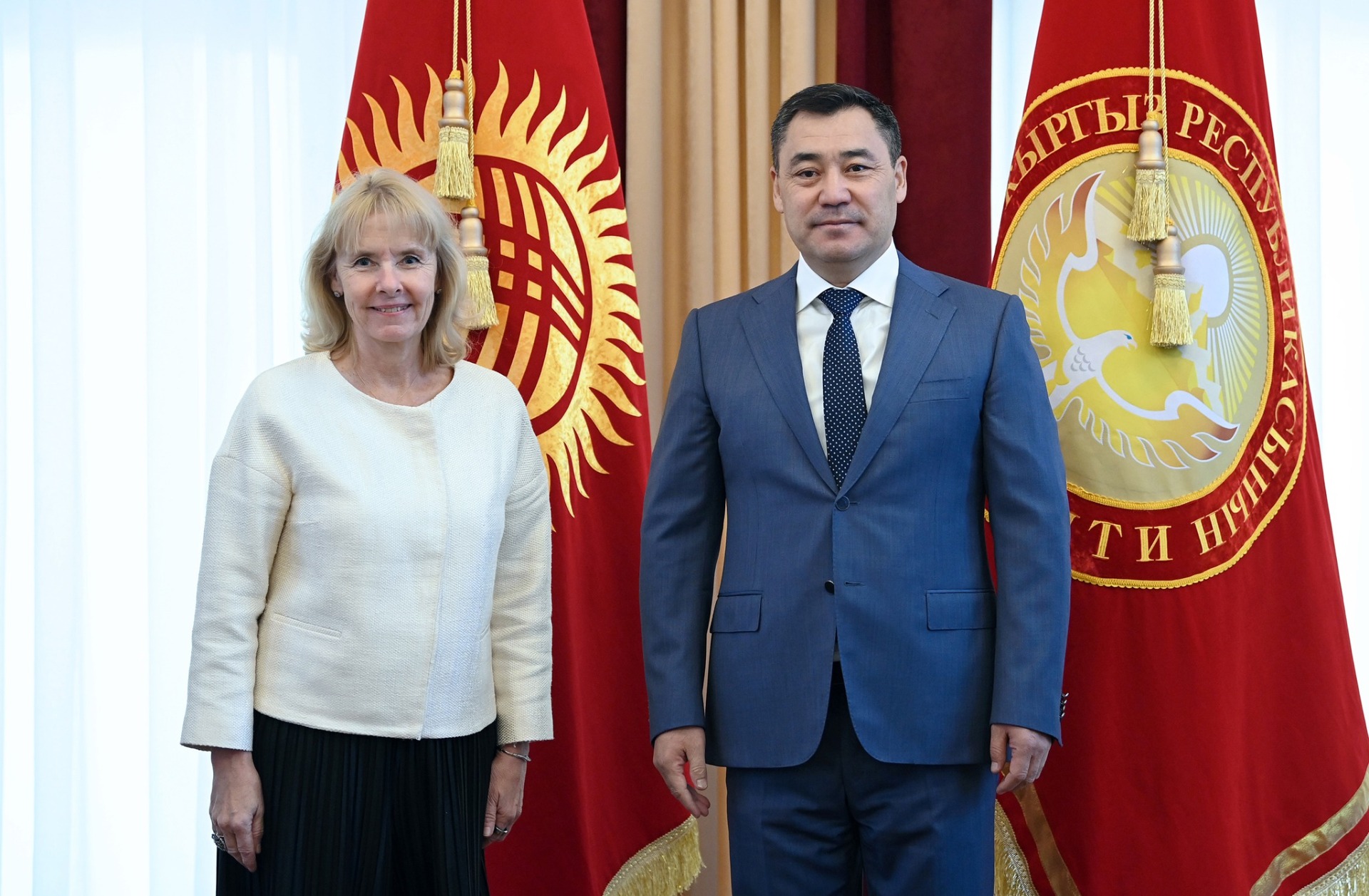 Садыр Жапаров встретился со спецпредставителем Евросоюза по Центральной Азии