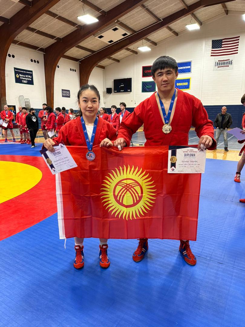 Кыргызстанцы выиграли открытый чемпионат США по самбо