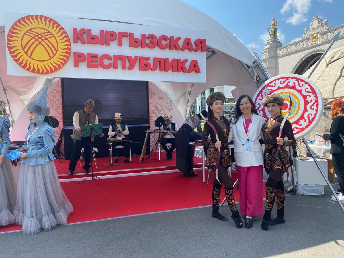 Национальная экспозиция Кыргызстана открылась в Москве на ВДНХ