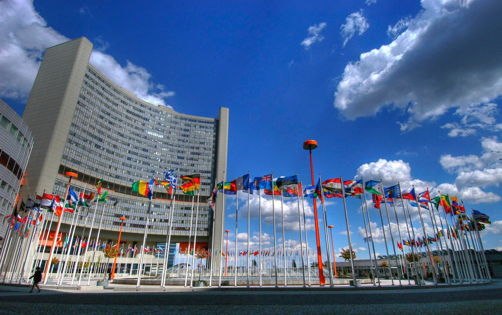 ООН серьезно обеспокоена поправками в законы о НКО и СМИ