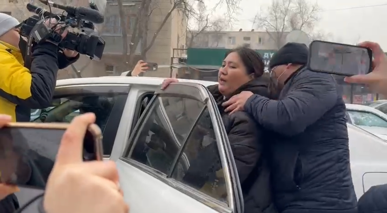 Директора Temirov Live Махабат Тажибек кызы задержали на 48 часов