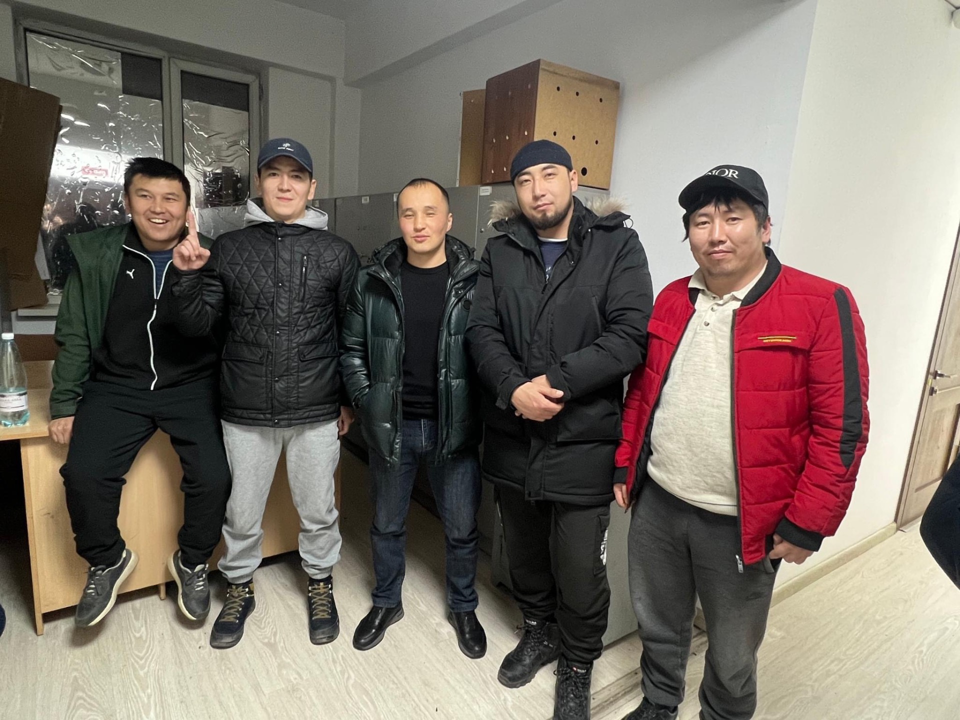 В Бишкеке на 48 часов задержаны 11 представителей СМИ