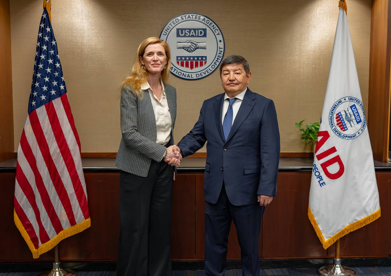 Встреча Акылбека Жапарова и администратора USAID. Версия обеих сторон