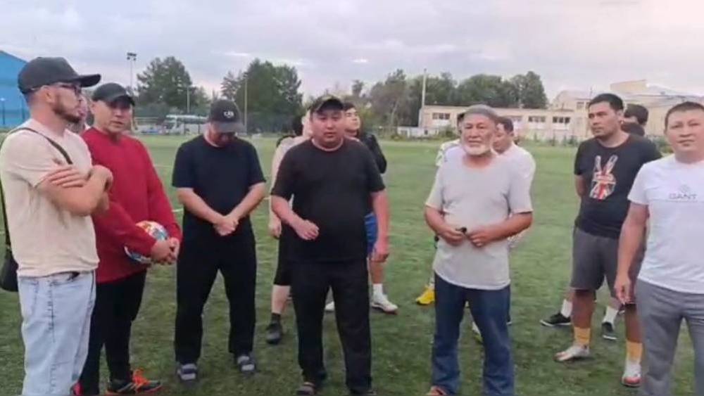 Кыргызстанцы пожаловались на издевательства со стороны генконсула в Казани