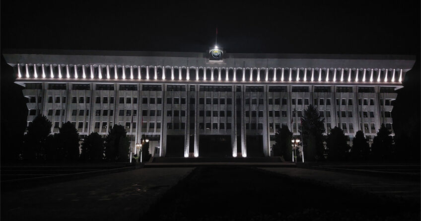 Kyrgyzstan's Cabinet limits lighting in government buildings to save electricity