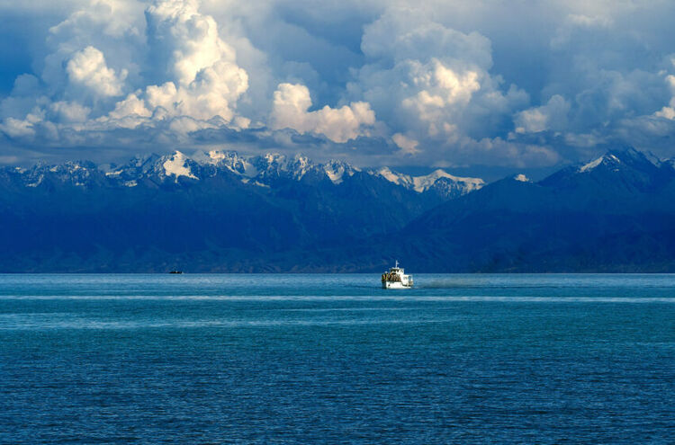 Cabinet of Ministers approves concept of sustainable development of Issyk-Kul