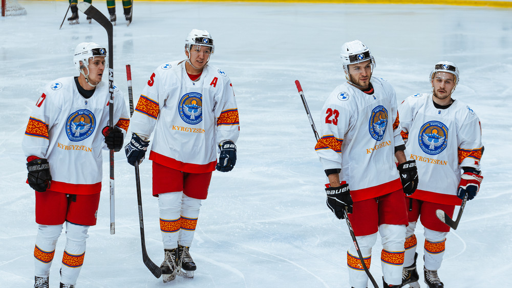Чемпионат мира по&nbsp;хоккею. Сборная Кыргызстана обыграла команду Болгарии
