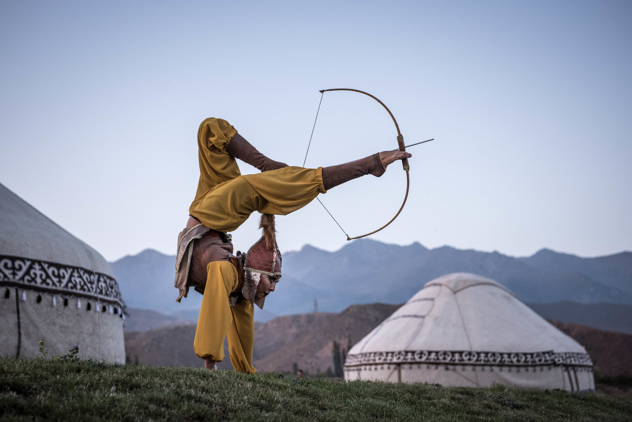 Кочевники это. Земля кочевников фильм. Кочевник Nomad. Кыргызские кочевники. Игры кочевников.