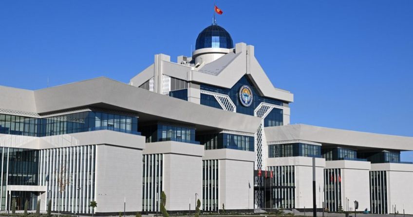 Минцифры упразднят: функции передадут управделами президента
