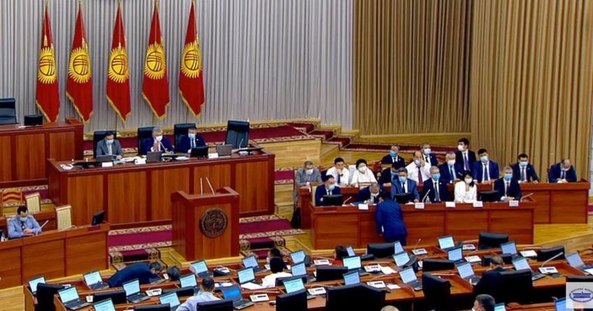 Депутаты Жогорку Кенеша собираются на&nbsp;экстренное заседание
