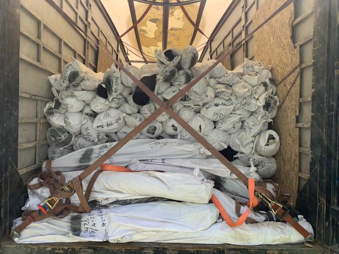 Из Казахстана в Кыргызстан пытались незаконно ввезти более 26 тонн ткани
