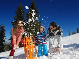 Зимние каникулы. Чем занять детей и&nbsp;куда сходить семьей в&nbsp;новогодние праздники
