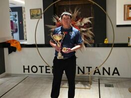 Медет Жапаров ФИДЕнин шахмат боюнча дүйнө чемпионатында биринчи орунду ээледи
