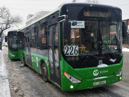 В&nbsp;Бишкеке на&nbsp;пересечении улиц Байтика Баатыра и&nbsp;Медерова столкнулись автобусы
