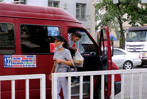Без рычага воздействия. Как в&nbsp;Бишкеке решают проблемы пассажирских перевозок
