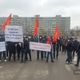 Фото 24.kg. Митинг сторонников Райымбека Матраимова у здания суда