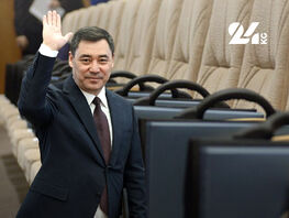 Поворот в&nbsp;политике Кыргызстана. Объясняем на&nbsp;пальцах, что происходит
