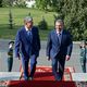 Фото Султана Досалиева. Алмазбек Атамбаев напомнил, что сегодняшний визит президента Узбекистана открывает новую эпоху, новую эру в отношениях братских стран, в отношениях двух независимых государств