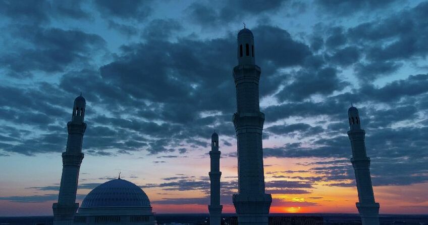 В&nbsp;этом году Кадыр тун выпадает в&nbsp;ночь с&nbsp;16&nbsp;на 17&nbsp;марта
