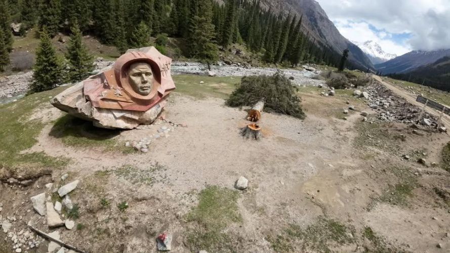  offroadtourkg баракчасынан алынды