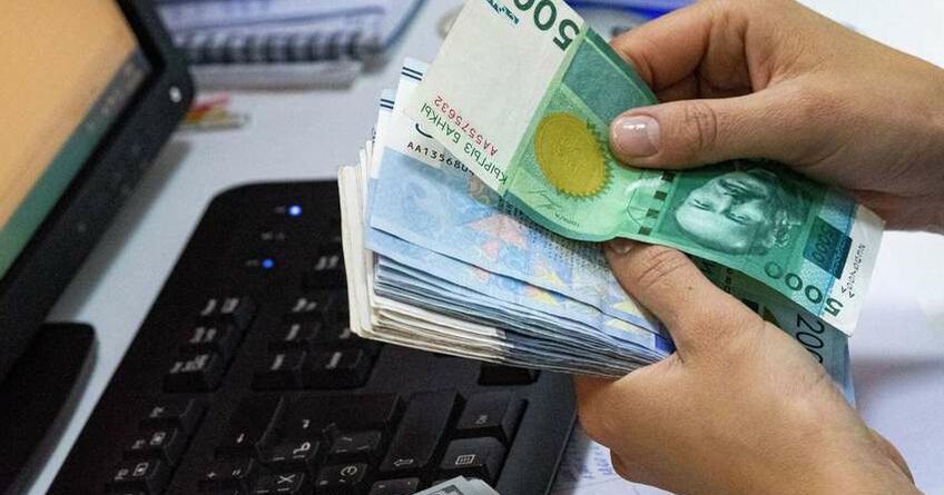 Выплаты до&nbsp;2&nbsp;миллионов сомов: утвержден порядок начисления пособия &laquo;Бала Береке&raquo;
