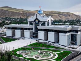 Спецпредставитель президента Кыргызстана получил новые полномочия
