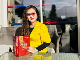 Присяжная переводчица кыргызского в&nbsp;ФРГ: о&nbsp;судах, кино и&nbsp;мечте перевести &laquo;Манас&raquo;
