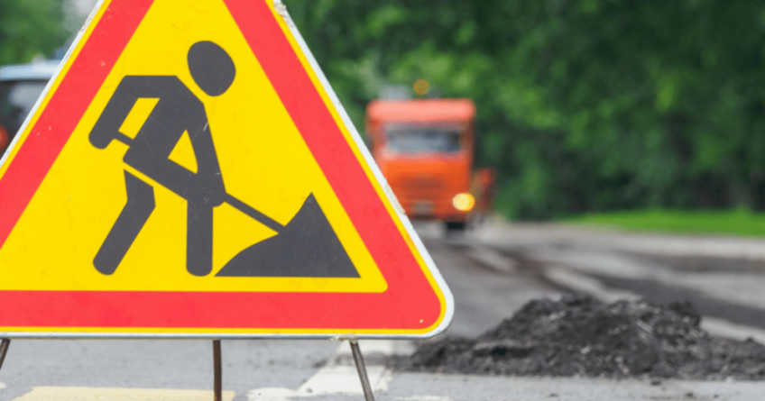 На&nbsp;улице Фучика начался ремонт после аварии: часть дороги закрыта для авто
