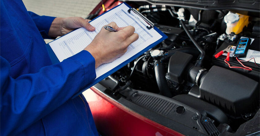 Садыр Жапаров передал систему техосмотра под контроль управделами 