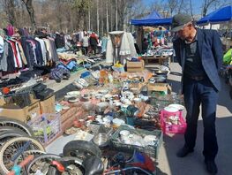 Это часть истории Бишкека: почему блошиный рынок на&nbsp;Фучика может исчезнуть
