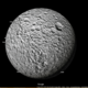 Фото поверхность спутника Мимас