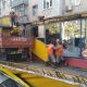 Фото мэрии Бишкека. Демонтаж пристройки магазина «Дасторкон»