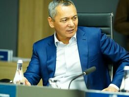 Өмүрбек Бабанов &laquo;Азия&raquo; футбол клубун негиздеди
