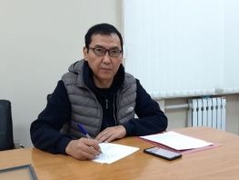Саясатчы, видеоблогер Нурлан Мотуев дүйнө салды
