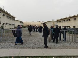 Акыйкатчы Чүйдөгү чет элдиктерди кармоо борборунун абалы менен таанышты
