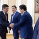Фото Султана Досалиева. Сооронбай Жээнбеков встретился с премьер-министром Казахстана Аскаром Маминым