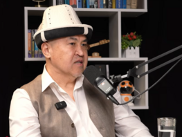 Алтынбек Сулайманов о&nbsp;массовой сдаче мандатов: Это судьба тех, кого вели за&nbsp;руку
