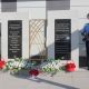 Фото пресс-службы УВД Баткенской области. В Баткене почтили память сотрудников милиции, погибших при исполнении служебного долга