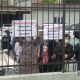 Фото 24.kg. В Бишкеке проходит митинг в поддержку Миры Карыбаевой