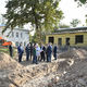 Фото пресс-службы правительства. Премьер-министр Кубатбек Боронов ознакомился с ходом строительства новой инфекционной больницы в Бишкеке
