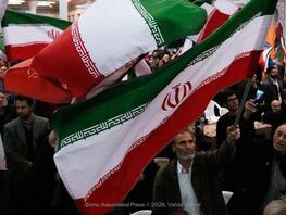 Протестующие в&nbsp;Иране взяли под контроль города Абданан и&nbsp;Малекшахи&nbsp;&mdash; СМИ
