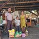 Фото ДУМК. Предприниматели раздают продукты бедным семьям в регионах