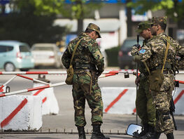 Военная техника и&nbsp;запрет на&nbsp;передвижение. На&nbsp;Иссык-Куле вводят комендантский час
